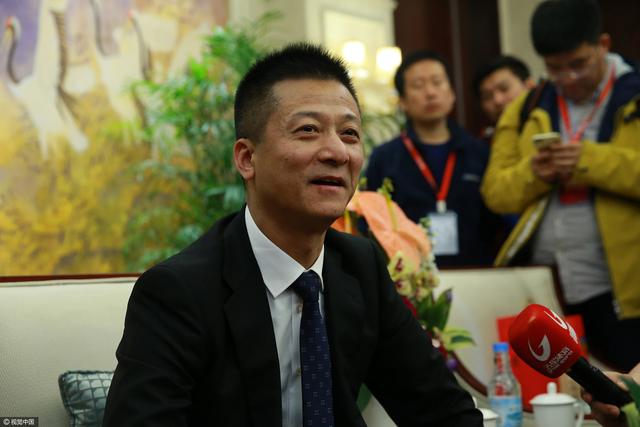 我妻子的表姐们